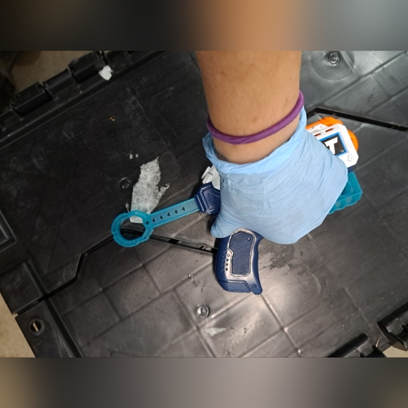 Neff toy 🔫 - Picture 7 of 14